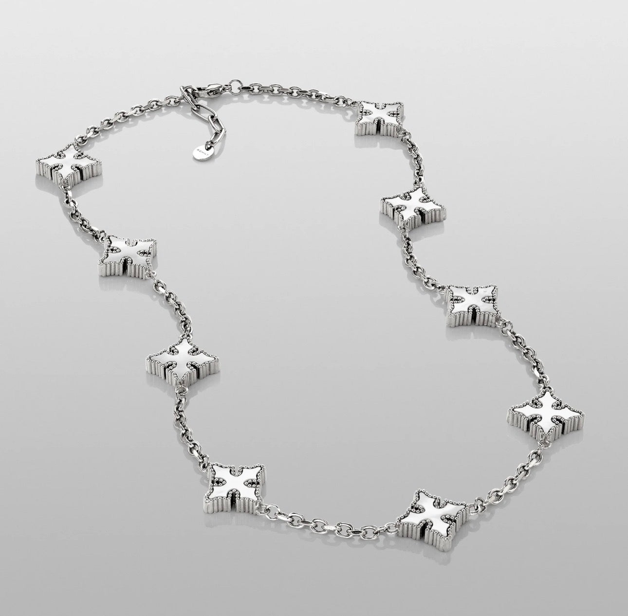The Van Luste Necklace
