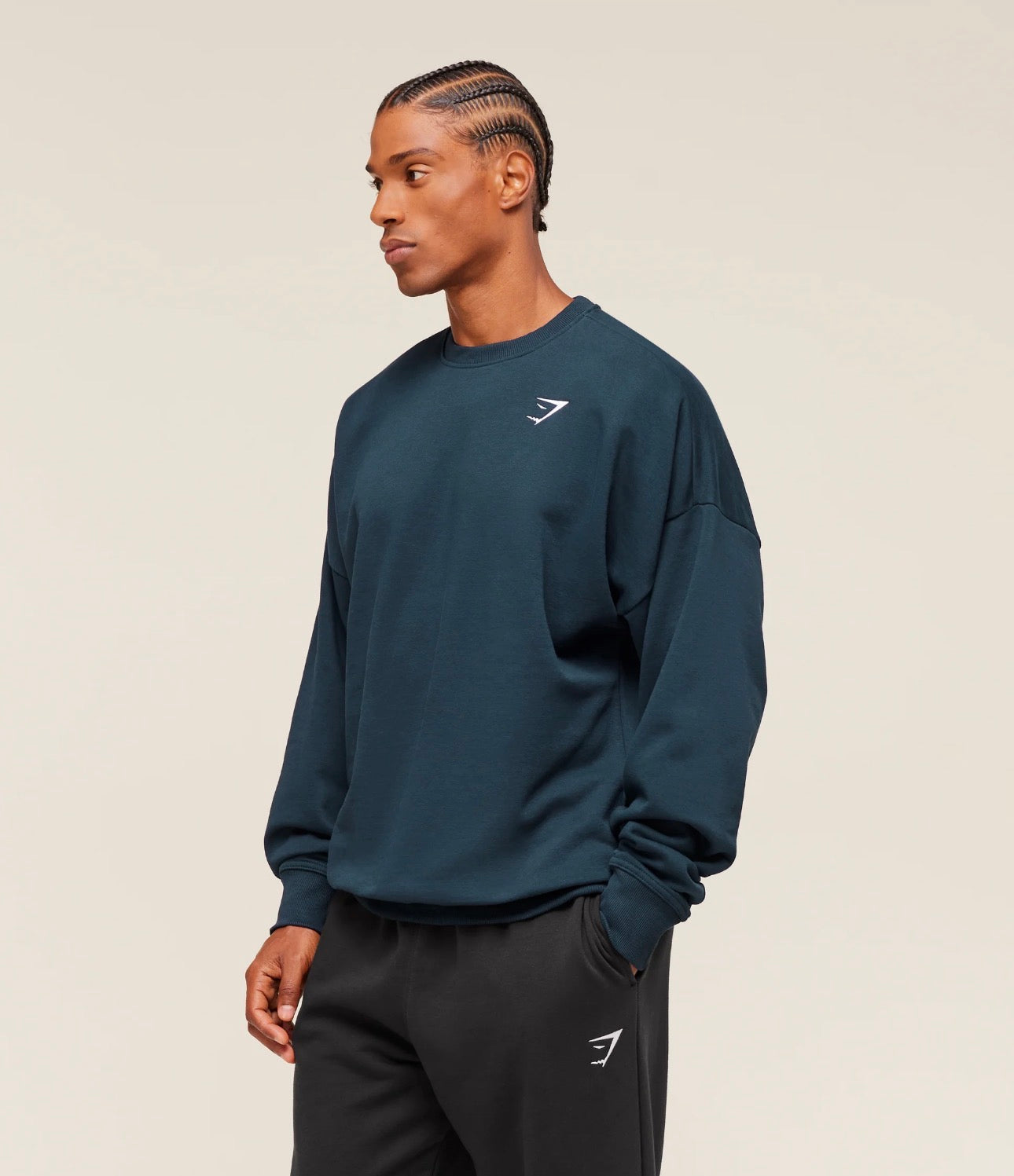 Oversized crest crew