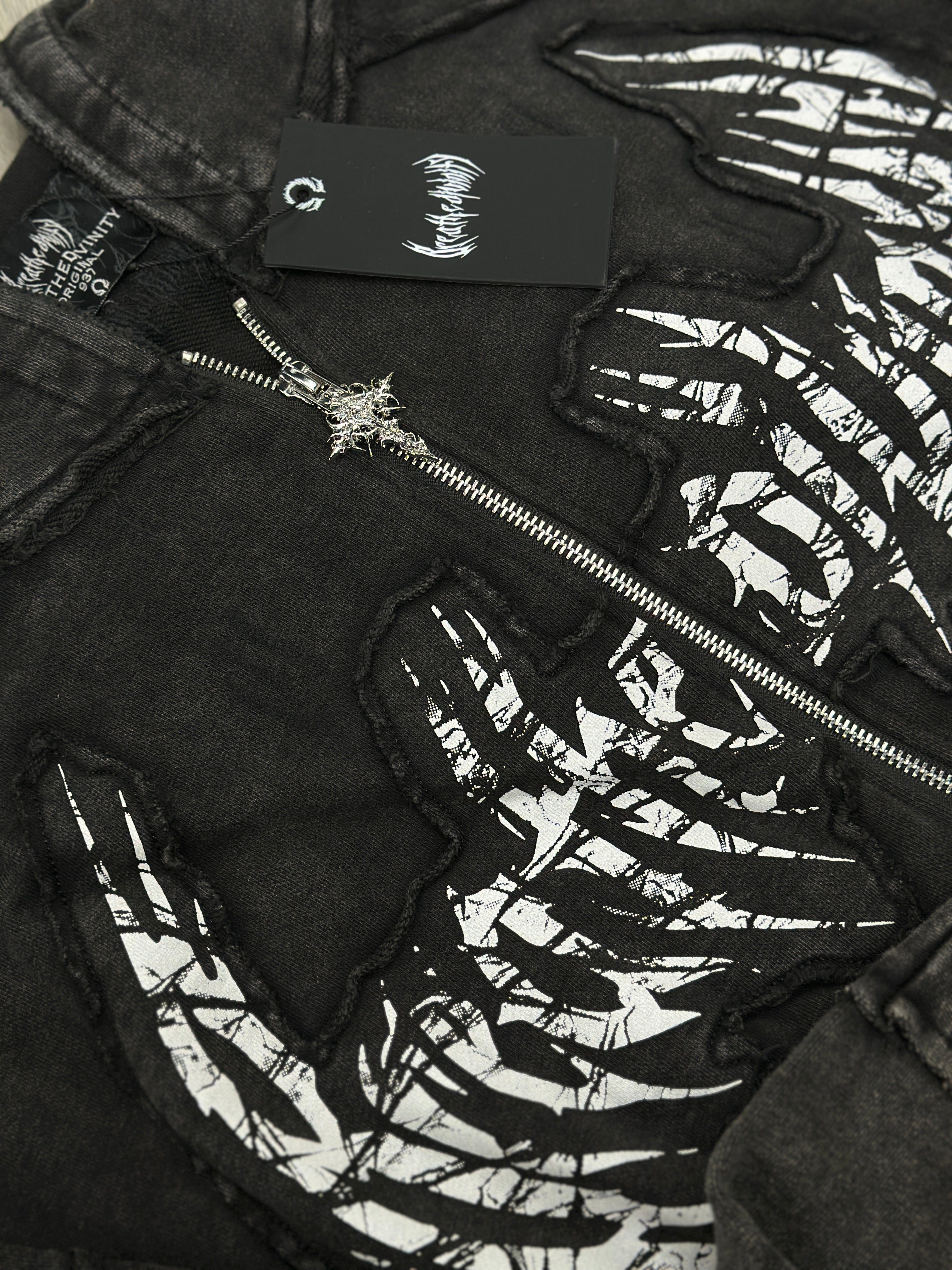 Oversized Ruined Zip-Up [Ghost]