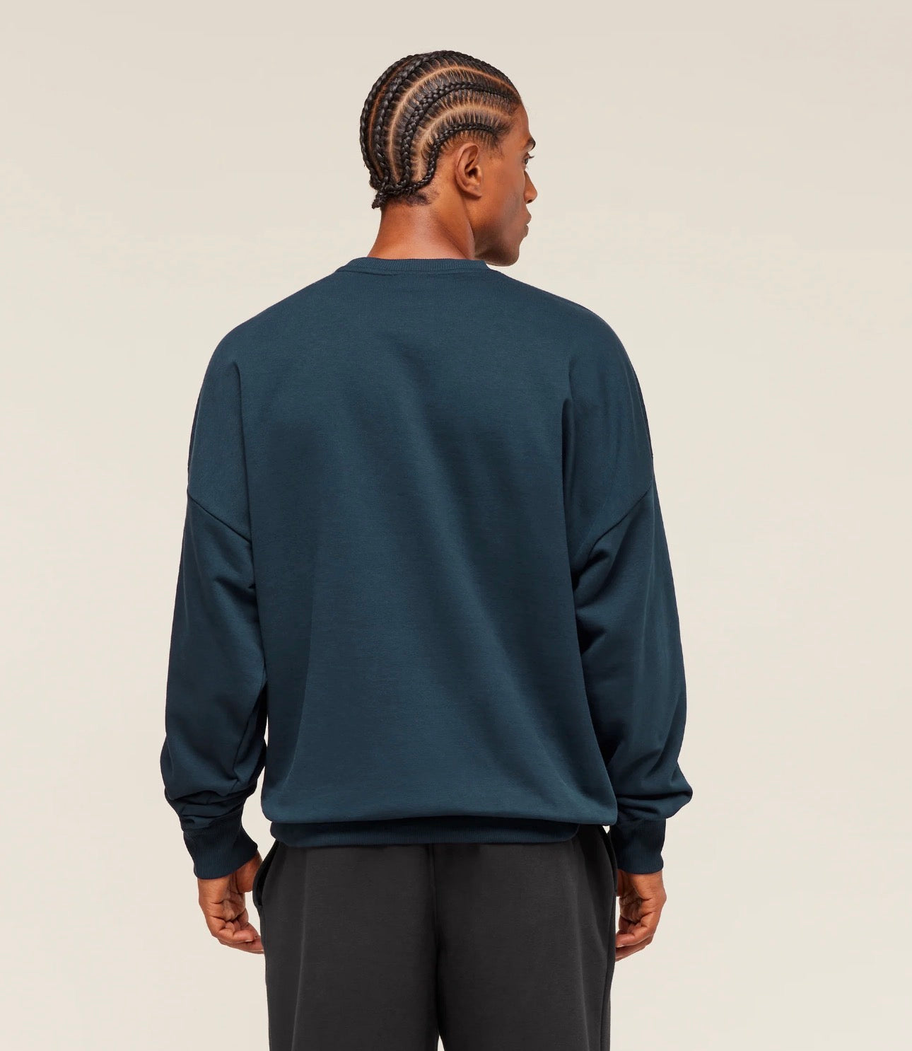 Oversized crest crew