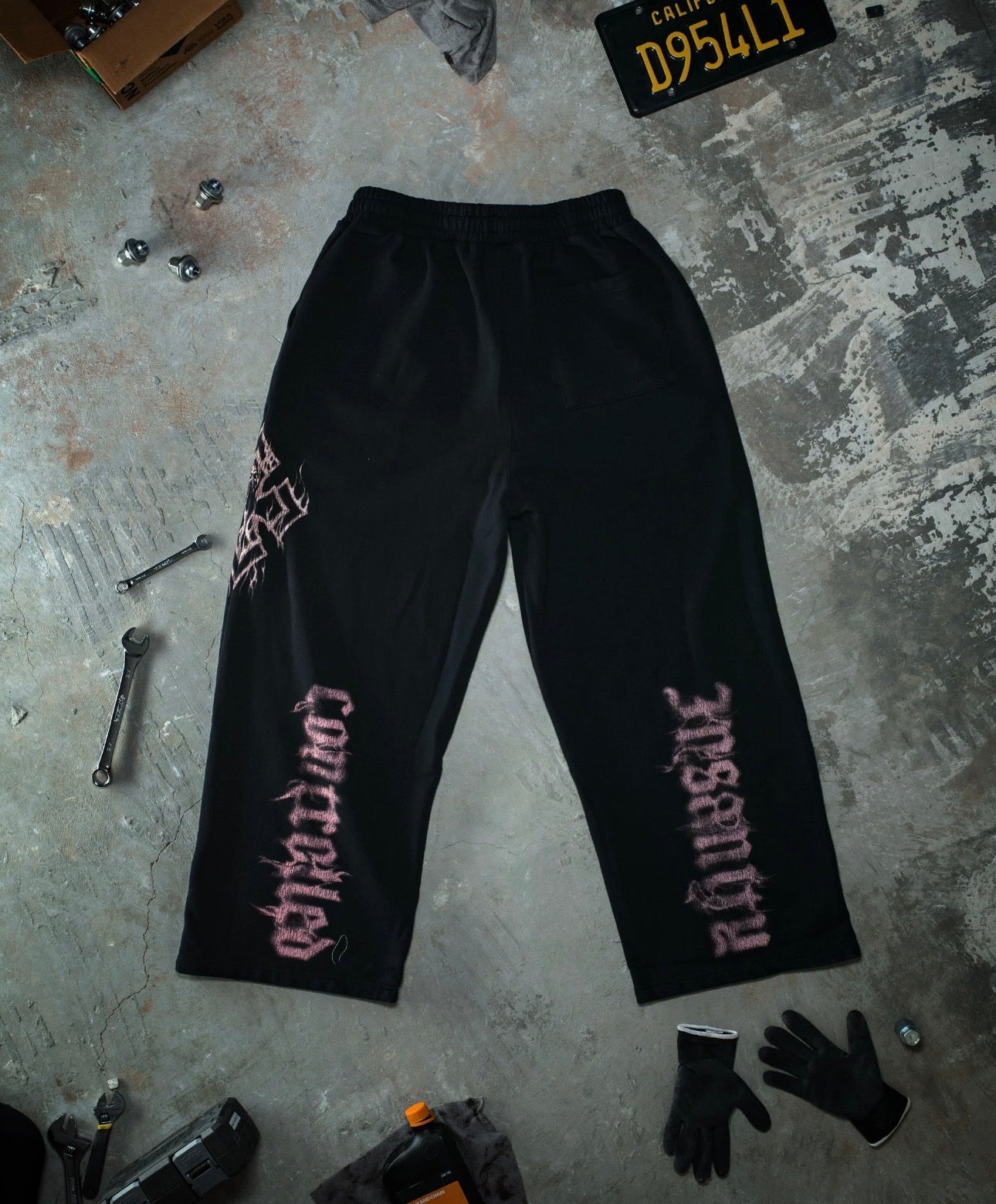 Ghost Sweats Pants Glossy Pink