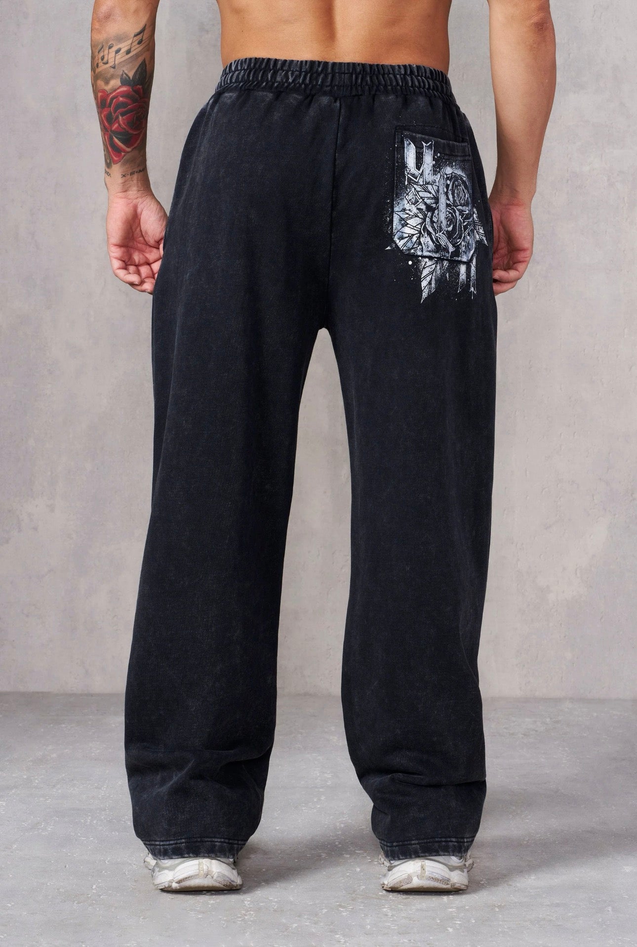 Dynasty Sweats
